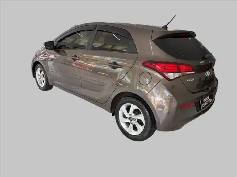 HYUNDAI HB 20 Hatch 1.6 16V 4P FLEX COMFORT PLUS AUTOMTICO, Foto 7