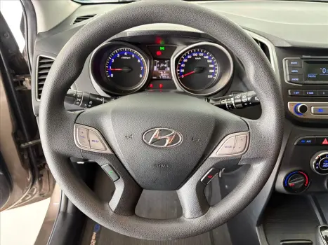 HYUNDAI HB 20 Hatch 1.6 16V 4P FLEX COMFORT PLUS AUTOMTICO, Foto 8