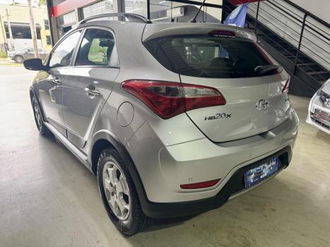 HYUNDAI HB 20 Hatch X 1.6 16V 4P PREMIUM FLEX AUTOM�TICO, Foto 4