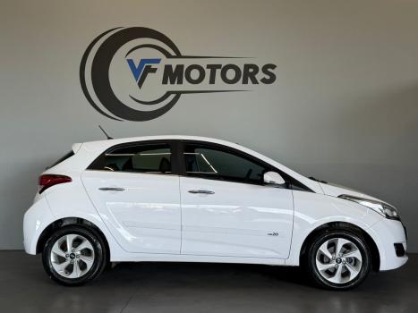 HYUNDAI HB 20 Hatch 1.6 16V 4P PREMIUM FLEX AUTOM�TICO, Foto 5