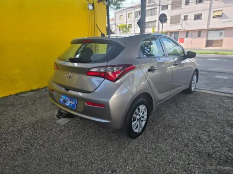 HYUNDAI HB 20 Hatch 1.0 12V 4P FLEX UNIQUE, Foto 9