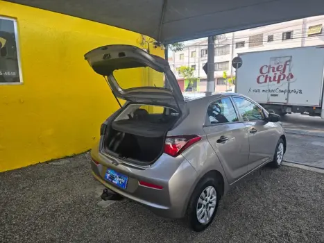HYUNDAI HB 20 Hatch 1.0 12V 4P FLEX UNIQUE, Foto 10