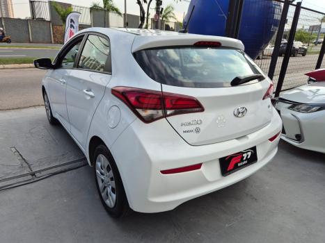 HYUNDAI HB 20 Hatch 1.6 16V 4P FLEX COMFORT, Foto 4