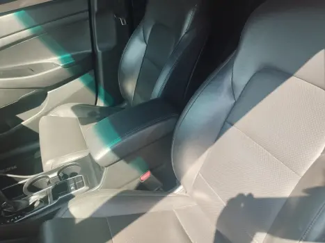 HYUNDAI Tucson 1.6 16V 4P T-GDI GLS ECOSHIFT AUTOM�TICO, Foto 15