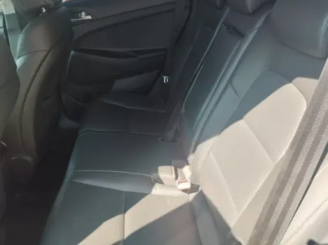 HYUNDAI Tucson 1.6 16V 4P T-GDI GLS ECOSHIFT AUTOM�TICO, Foto 18