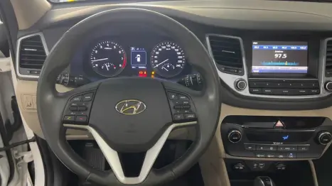 HYUNDAI Tucson 1.6 16V 4P T-GDI GLS ECOSHIFT AUTOMÁTICO, Foto 9