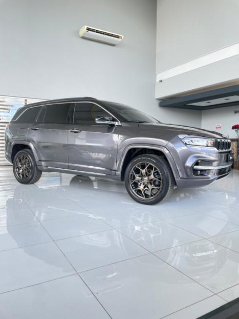 JEEP Commander 2.0 16V 4P TD380 OVERLAND 4X4 TURBO DIESEL AUTOMÁTICO AT9, Foto 4