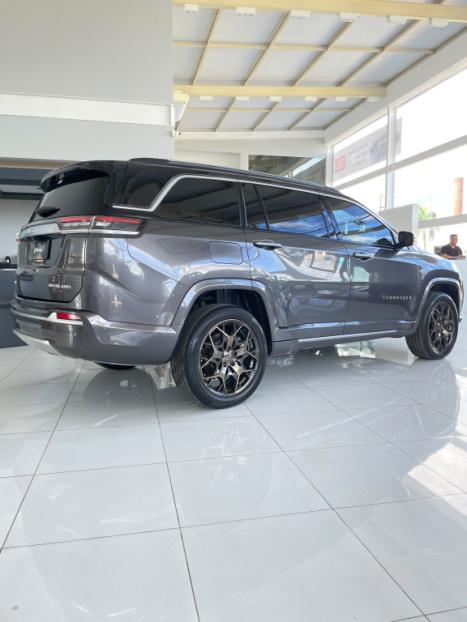 JEEP Commander 2.0 16V 4P TD380 OVERLAND 4X4 TURBO DIESEL AUTOMÁTICO AT9, Foto 5