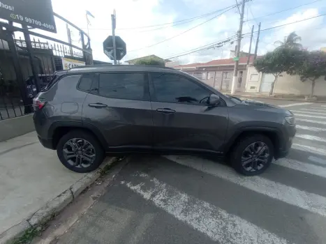 JEEP Compass 1.3 16V 4P FLEX LONGITUDE 80 ANOS T270 TURBO AUTOM�TICO, Foto 4