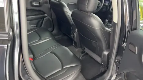 JEEP Compass 2.0 16V 4P LONGITUDE TURBO DIESEL 4X4 AUTOMÁTICO, Foto 9