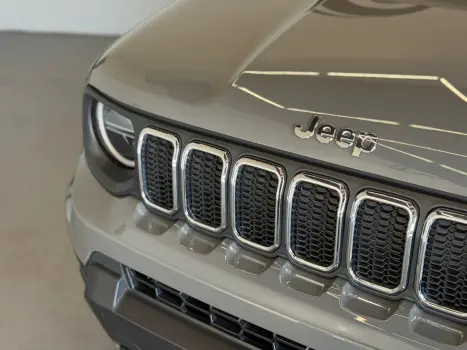 JEEP Renegade 1.3 16V 4P FLEX T270 LONGITUDE TURBO AUTOM�TICO, Foto 8