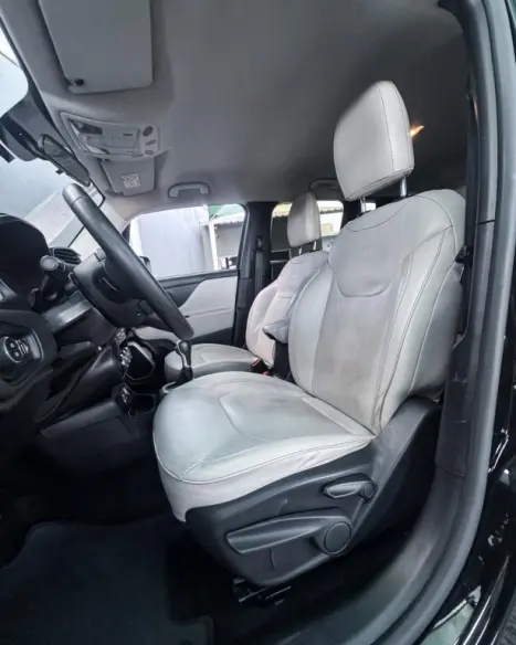JEEP Renegade 2.0 16V 4P TURBO DIESEL SPORT 4X4 AUTOM�TICO, Foto 9