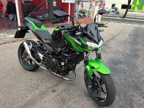 KAWASAKI Z 400 ABS, Foto 2