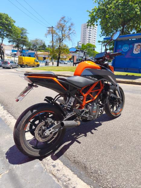 KTM 390 Duke , Foto 2 KTM 390 Duke , Foto 2
