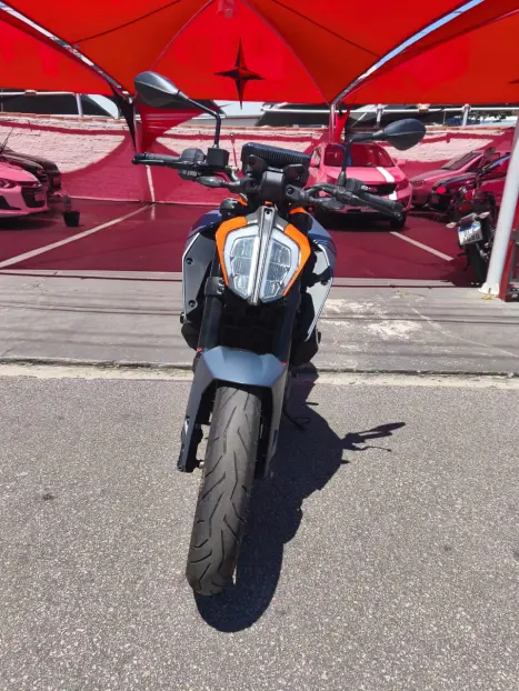 KTM 390 Duke , Foto 3 KTM 390 Duke , Foto 3