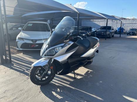 KYMCO Downtown 300i ABS, Foto 2