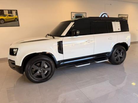 LAND ROVER Defender 110 3.0 24V 4P D300 TURBO DIESEL MHEV HSE 110 AWD AUTOM�TICO, Foto 2