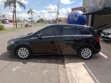 MERCEDES-BENZ B 200 1.6 4P TURBO AUTOM�TICO, Foto 5