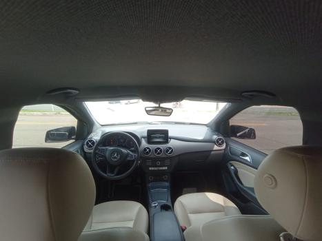 MERCEDES-BENZ B 200 1.6 4P TURBO AUTOM�TICO, Foto 14