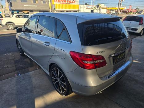 MERCEDES-BENZ B 200 1.6 4P TURBO AUTOM�TICO, Foto 6