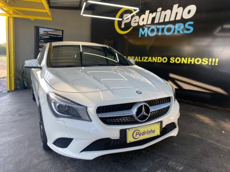 MERCEDES-BENZ CLA 200 1.6 4P FIRST EDITION TURBO AUTOMATIZADO, Foto 2