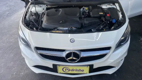 MERCEDES-BENZ CLA 200 1.6 4P FIRST EDITION TURBO AUTOMATIZADO, Foto 9