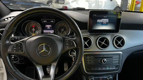 MERCEDES-BENZ CLA 200 1.6 16V 4P URBAN AUTOM�TICO, Foto 11