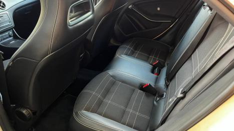 MERCEDES-BENZ CLA 200 1.6 16V 4P URBAN AUTOM�TICO, Foto 13