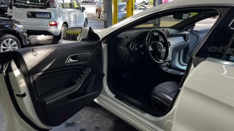 MERCEDES-BENZ CLA 200 1.6 16V 4P URBAN AUTOM�TICO, Foto 15