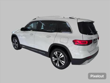 MERCEDES-BENZ GLA 200 1.3 16V 4P GCI AMG LINE 7G-DCT AUTOM�TICO, Foto 5