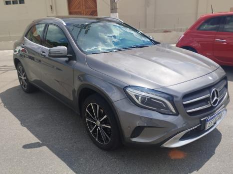 MERCEDES-BENZ GLA 200 1.6 16V 4P CGI ADVANCE TURBO AUTOM�TICO, Foto 3