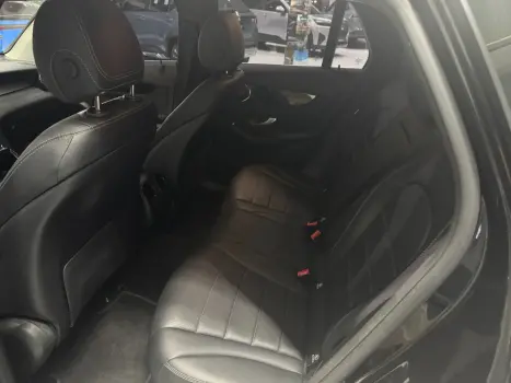 MERCEDES-BENZ GLC 250 2.0 16V 4P CGI 4MATIC HIGHWAY 9G-TRONIC AUTOM�TICO, Foto 5