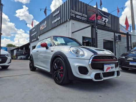 MINI Cooper 1.6 16V JOHN COOPER WORKS, Foto 1
