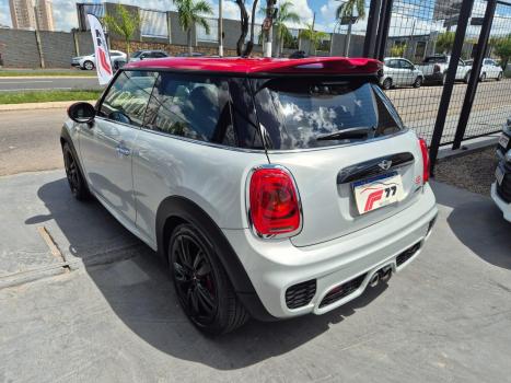 MINI Cooper 1.6 16V JOHN COOPER WORKS, Foto 4