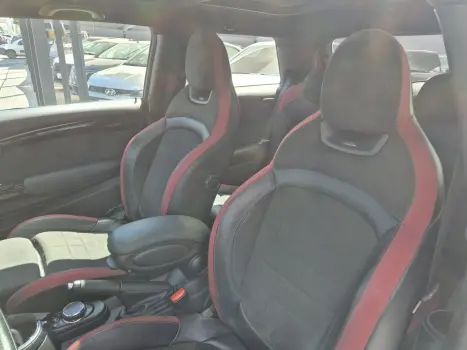 MINI Cooper 2.0 16V 4P TWINPOWER JOHN COOPER WORKS STEPTRONIC AUTOM�TICO, Foto 9