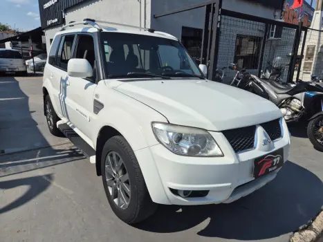 MITSUBISHI Pajero TR4 2.0 16V 4P AUTOMÁTICO, Foto 2