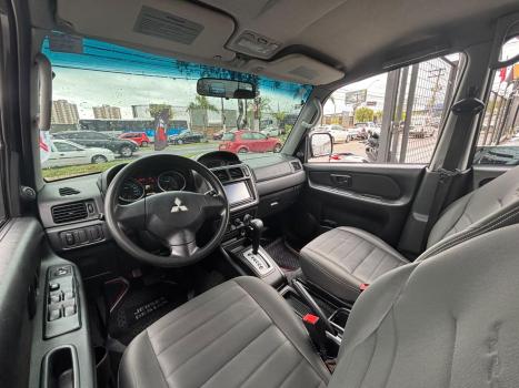 MITSUBISHI Pajero TR4 2.0 16V 4P AUTOMÁTICO, Foto 8
