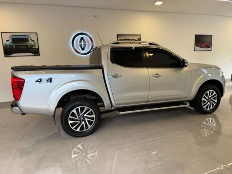 NISSAN Frontier 2.3 16V LE 4X4 CABINE DUPLA BI-TURBO DIESEL AUTOMTICO, Foto 4