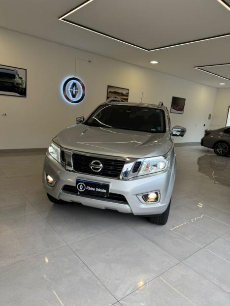 NISSAN Frontier 2.3 16V LE 4X4 CABINE DUPLA BI-TURBO DIESEL AUTOMTICO, Foto 5