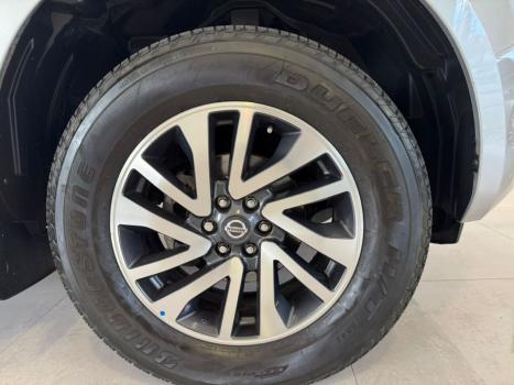 NISSAN Frontier 2.3 16V LE 4X4 CABINE DUPLA BI-TURBO DIESEL AUTOMTICO, Foto 7