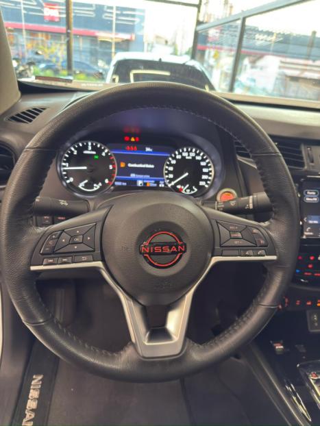 NISSAN Frontier 2.3 16V PRO4X CABINE DUPLA 4X4 BI-TURBO DIESEL AUTOMTICO, Foto 12