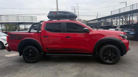 NISSAN Frontier 2.3 ATTACK CABINE DUPLA 4X4 BI-TURBO DIESEL AUTOM�TICO, Foto 4