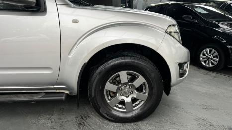 NISSAN Frontier 2.5 16V 4X4 SV ATTACK TURBO DIESEL CABINE DUPLA, Foto 4