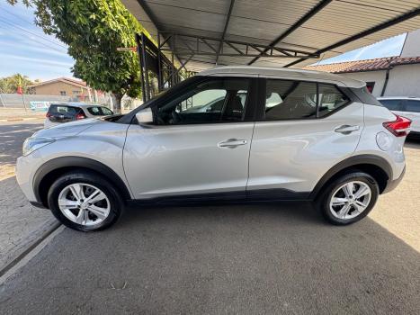 NISSAN Kicks 1.6 16V 4P FLEXSTART S DIRECT X-TRONIC AUTOM�TICO CVT, Foto 5