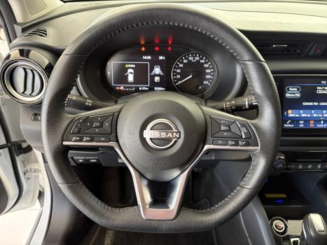 NISSAN Kicks 1.6 16V 4P FLEXSTART EXCLUSIVE XTRONIC AUTOM�TICO CVT, Foto 9