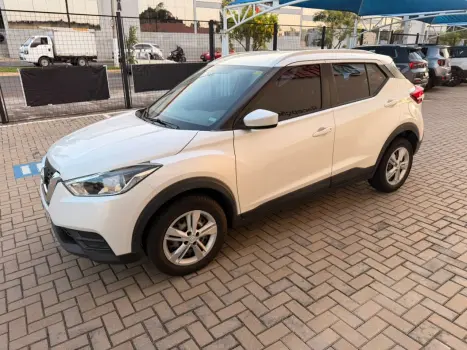 NISSAN Kicks 1.6 16V 4P FLEXSTART S, Foto 2