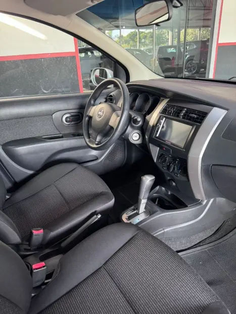 NISSAN Livina 1.8 16V 4P S FLEX AUTOM�TICO, Foto 3