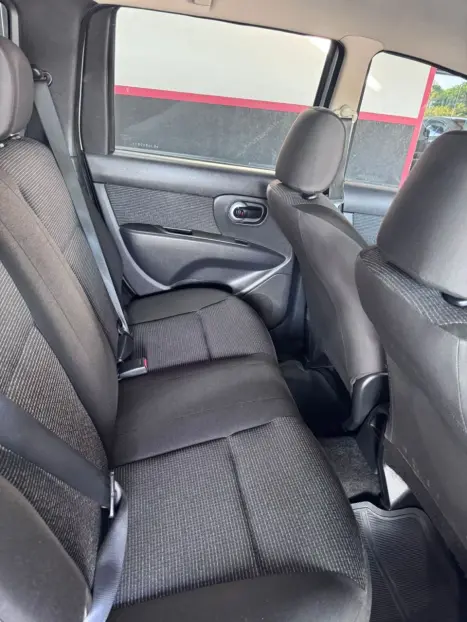 NISSAN Livina 1.8 16V 4P S FLEX AUTOM�TICO, Foto 6