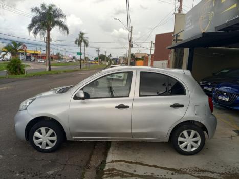 NISSAN March 1.0 12V 4P S FLEX, Foto 5