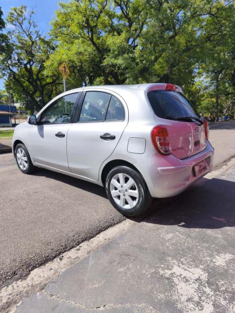 NISSAN March 1.0 16V 4P FLEX, Foto 4